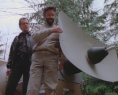 Angus MacGyver Trucs et Astuces - 4x17 Ondes de Choc - Jonathan et Frank et leur super machine � impulsions �lectromagn�tiques